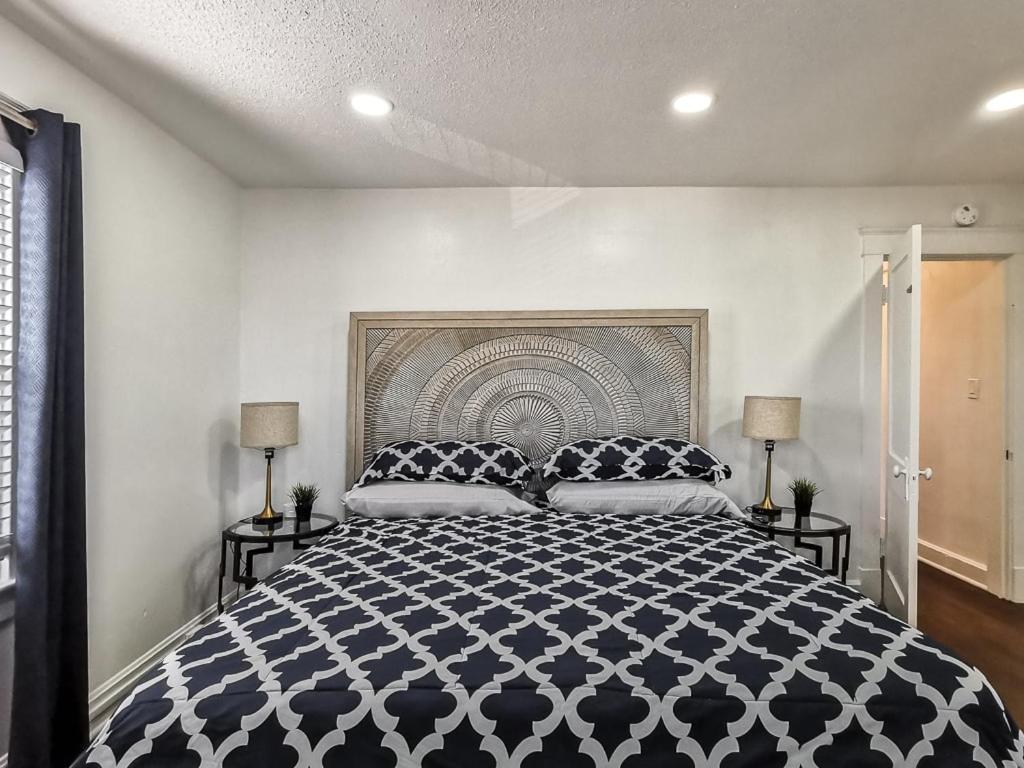 Newly Renovated Plaza Beauty-Three King Bedrooms Kansas City Luaran gambar